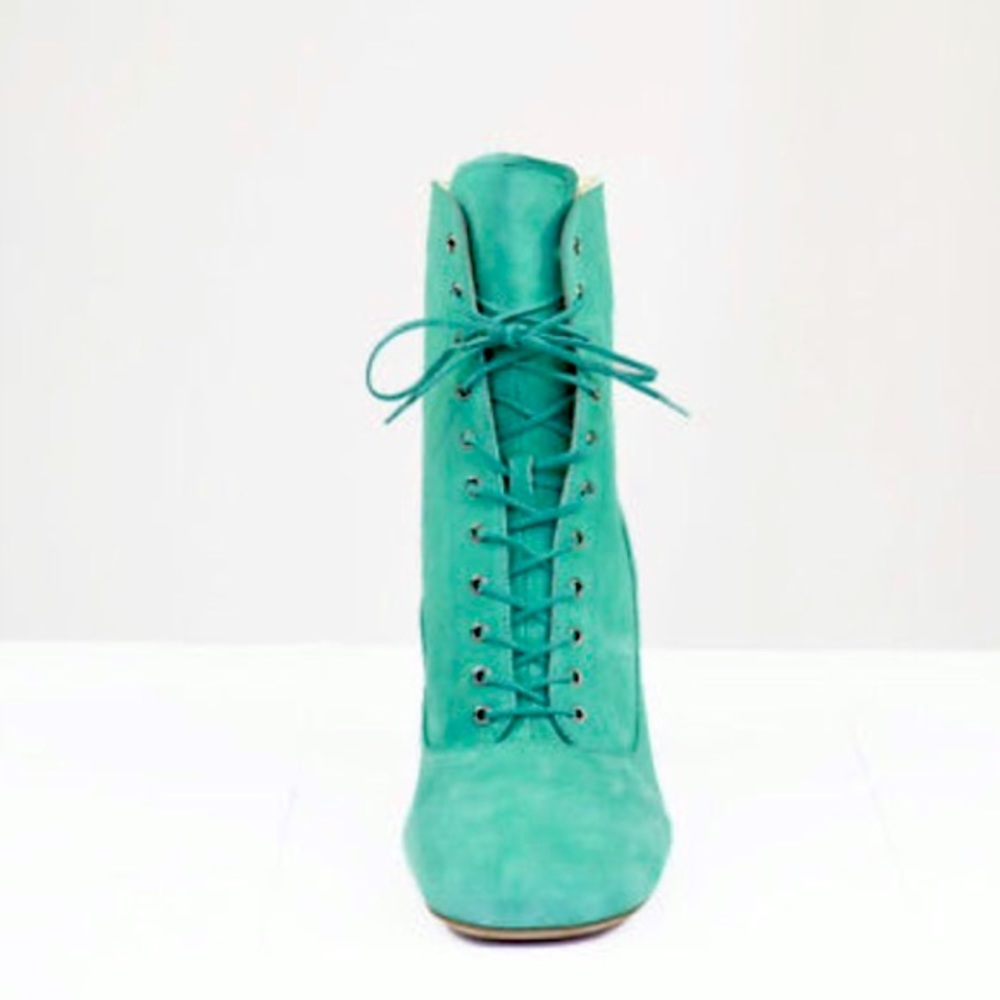 NIB MIU MIU Vintage Lace Up Green Suede Bootie 39 - Picture 3 of 4